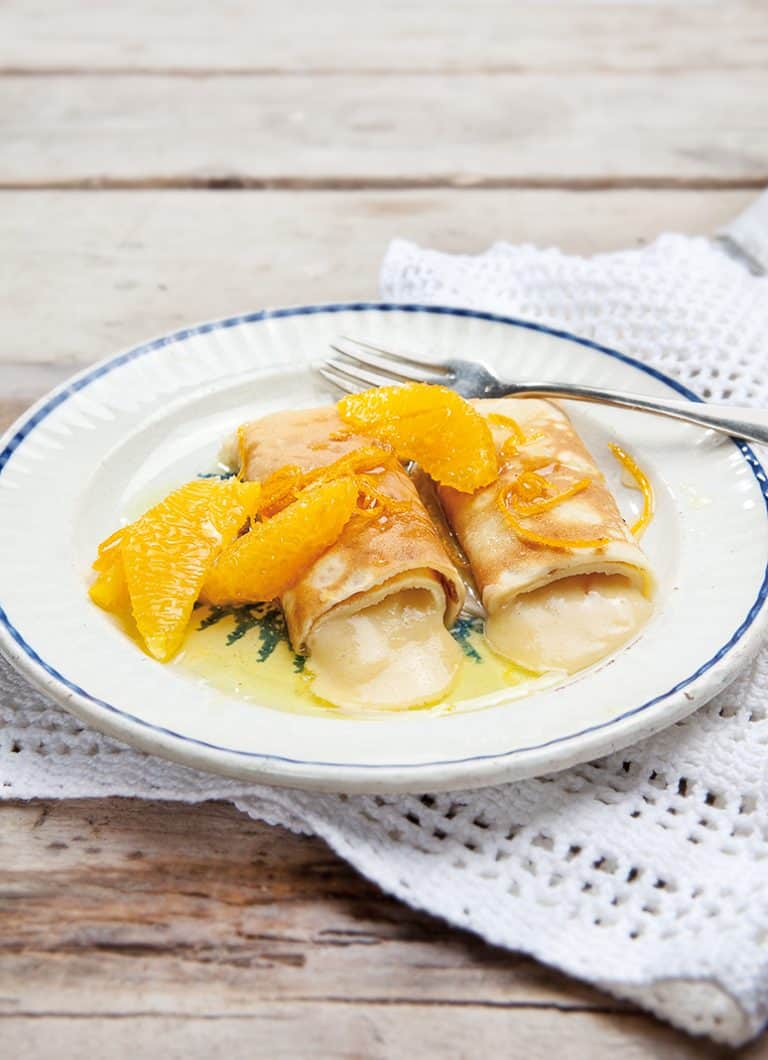 Crêpes met sinaasappel-amandelvulling