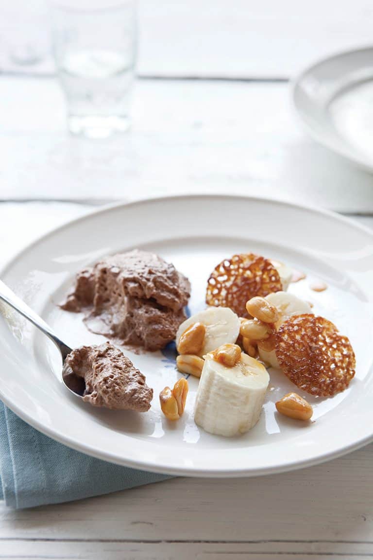 Chocolademousse met banaan en kletskopjes