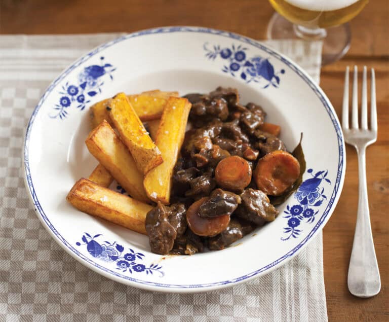 Stoofpot van wild zwijn en bier