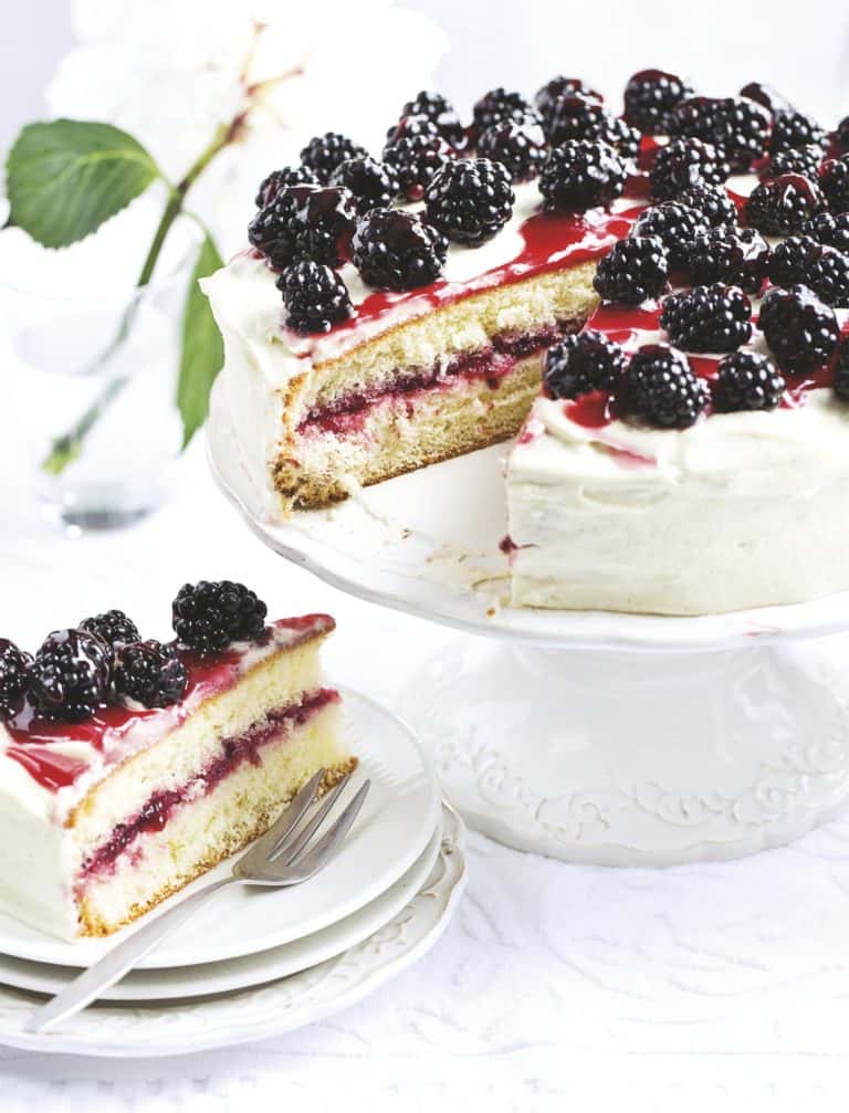 Mascarpone-vanilletaart met bramen