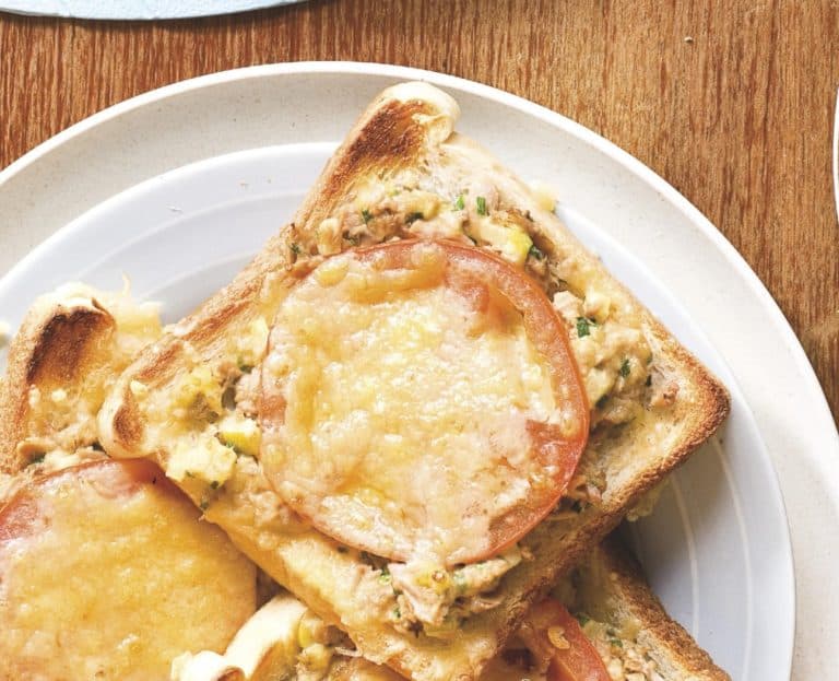 Tuna melt met appel en tomaat