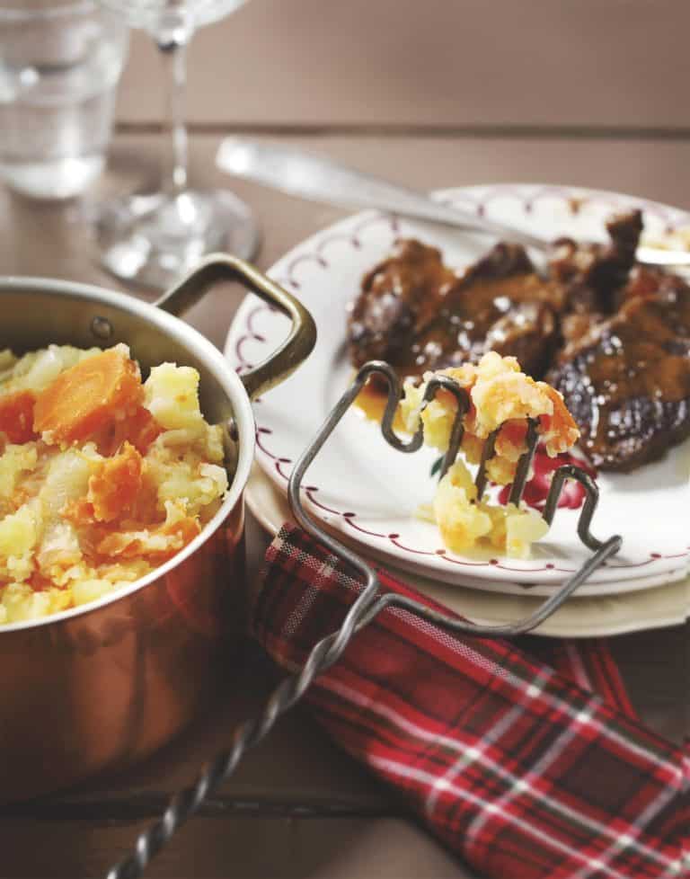 Hutspot (Dutch carrot mash) by Foodies