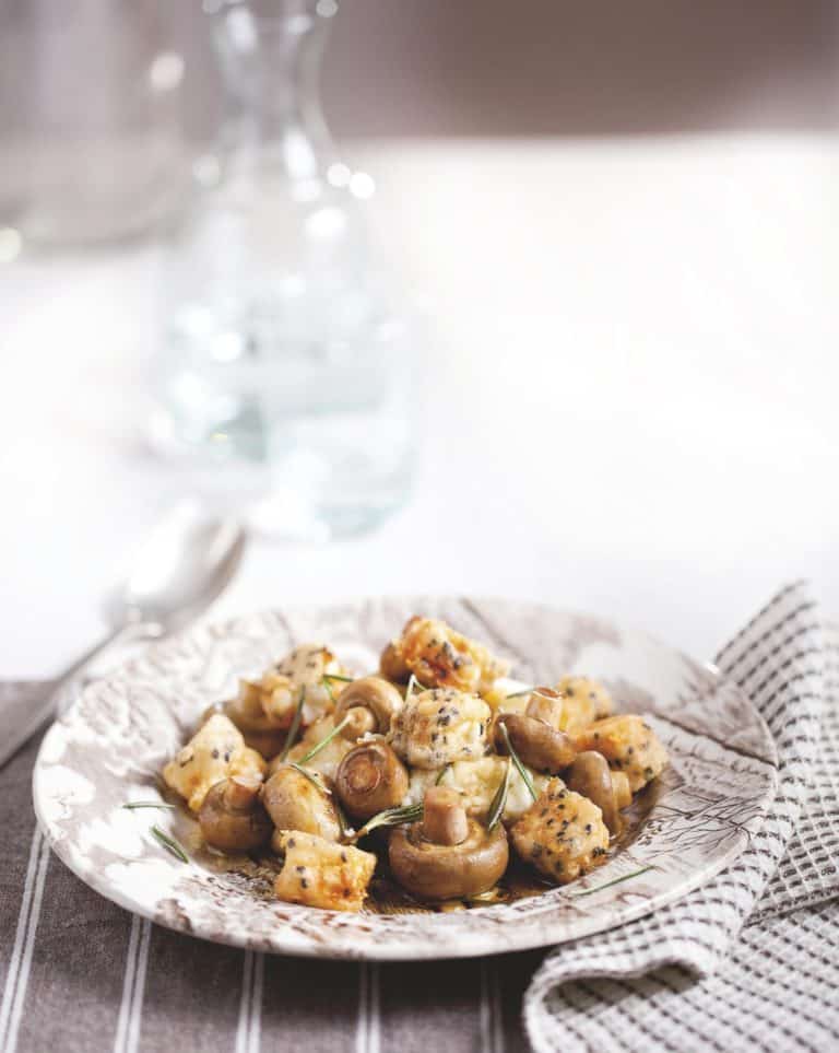 Gemarineerde champignons met knolselderijpuree en gebakken feta