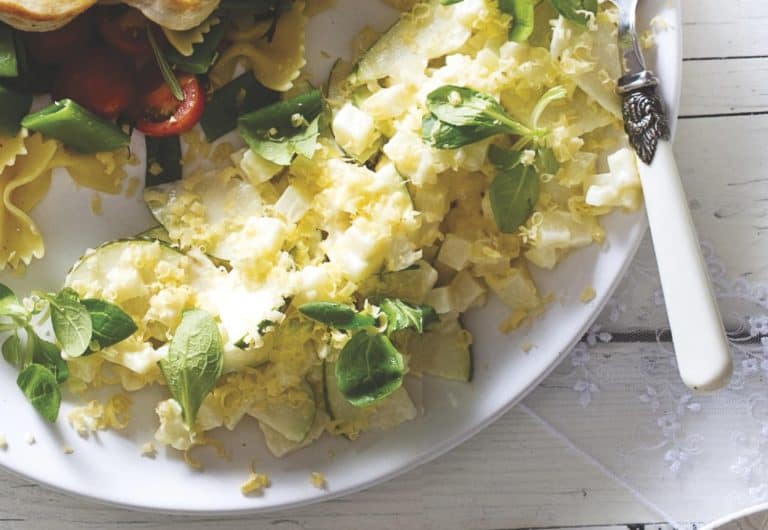 Knolselderijsalade met peer