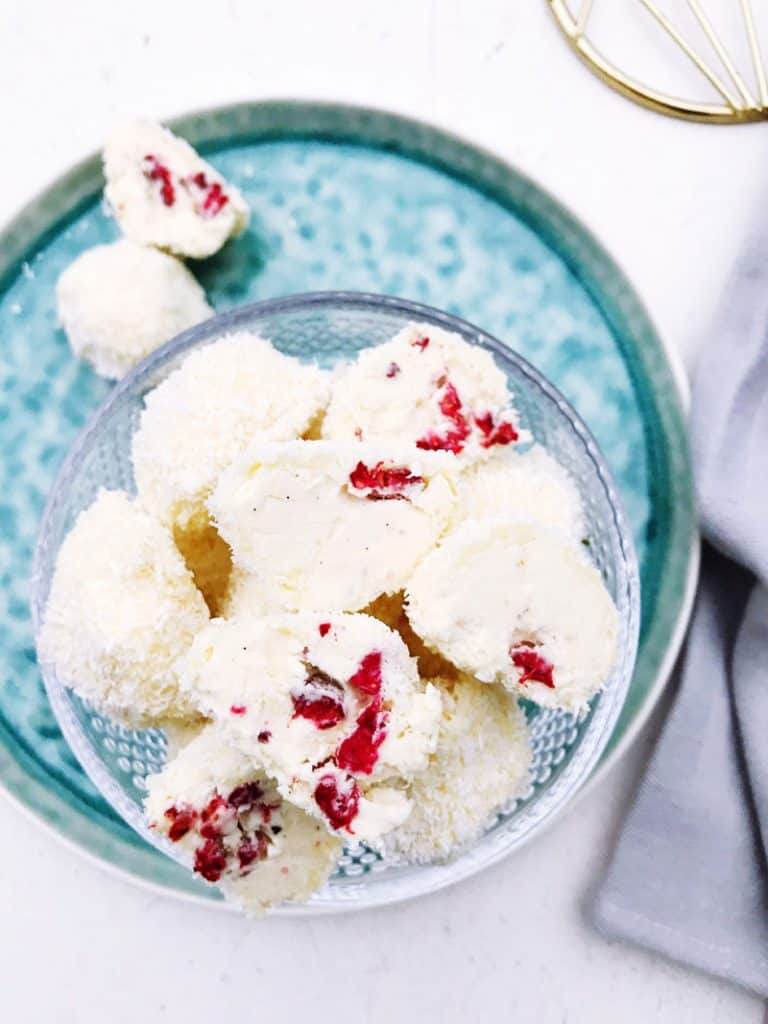 Slagroomtruffels voor bij de koffie