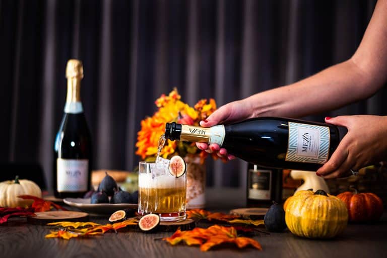 Fig Maple Bourbon Fizz cocktail voor kerst