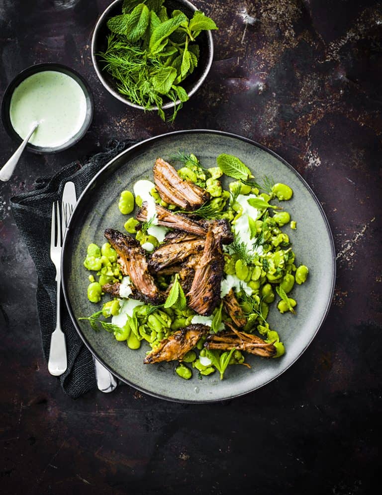 Grove tuinbonenpuree met pulled lamb
