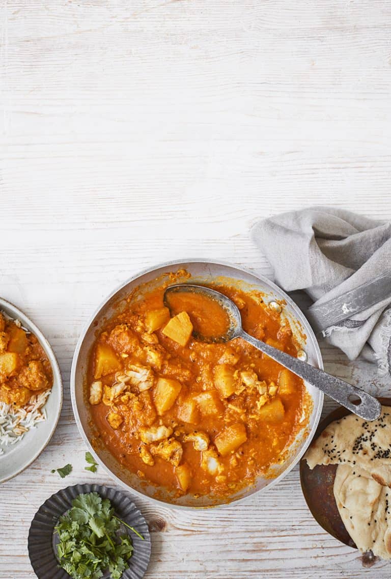Viscurry met ananas en kokos