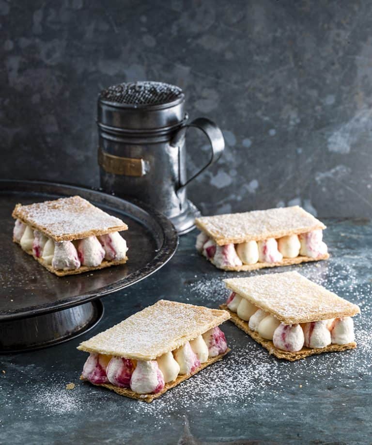 Rabarber-custardplaatkoek