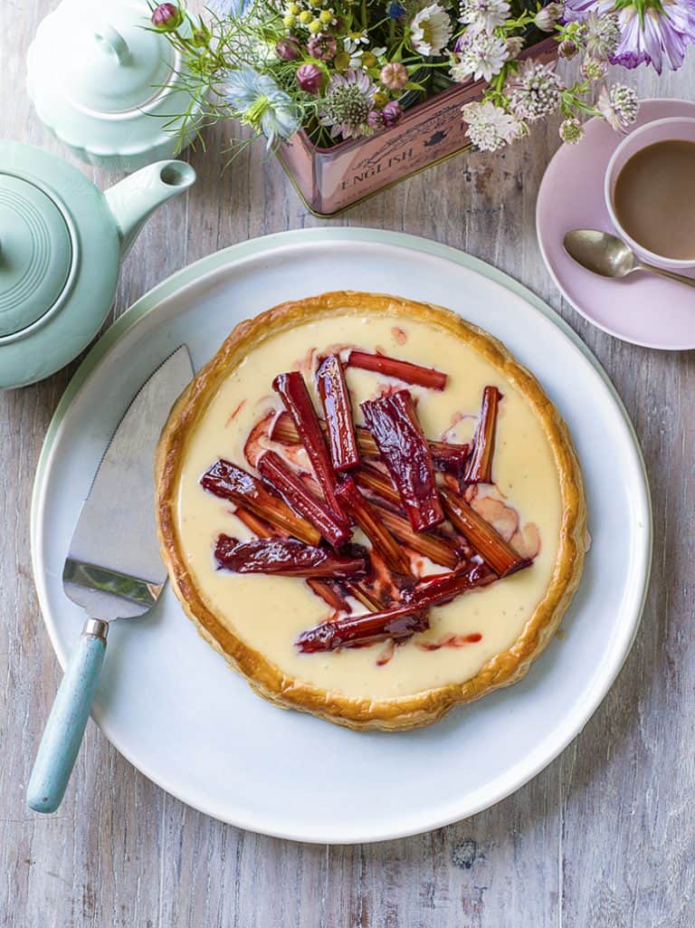 Rabarbertaartje met steranijs-custard