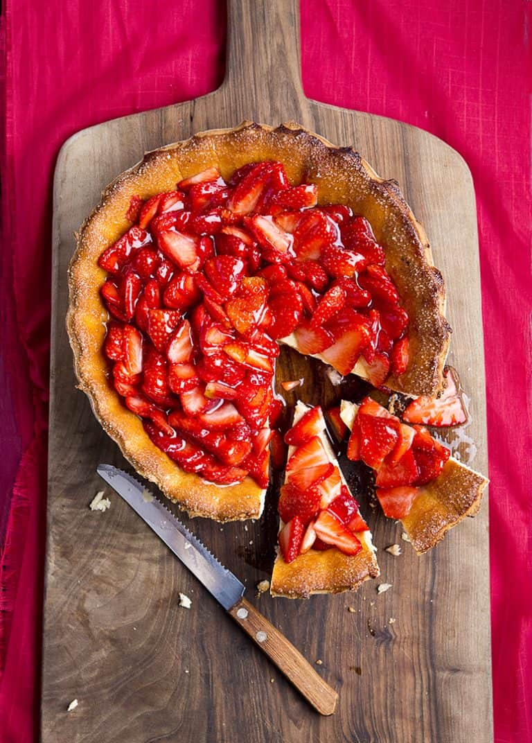 Aardbeien-roomvlaai