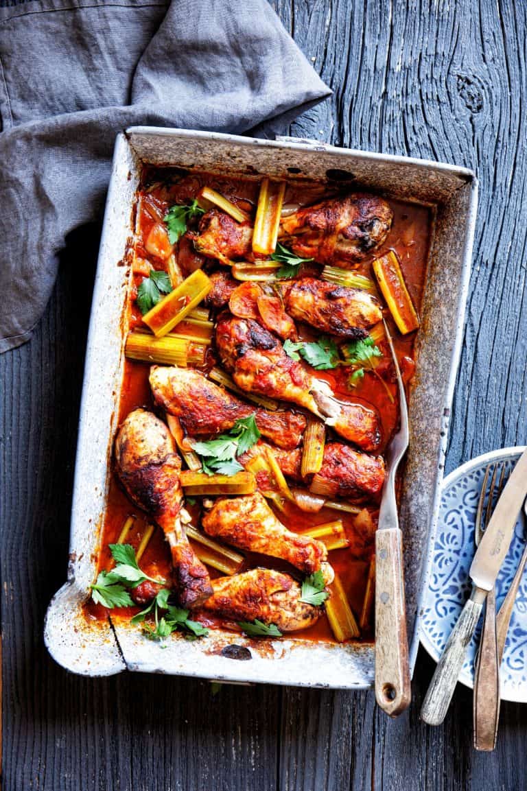 Mosterdkip in tomatensaus
