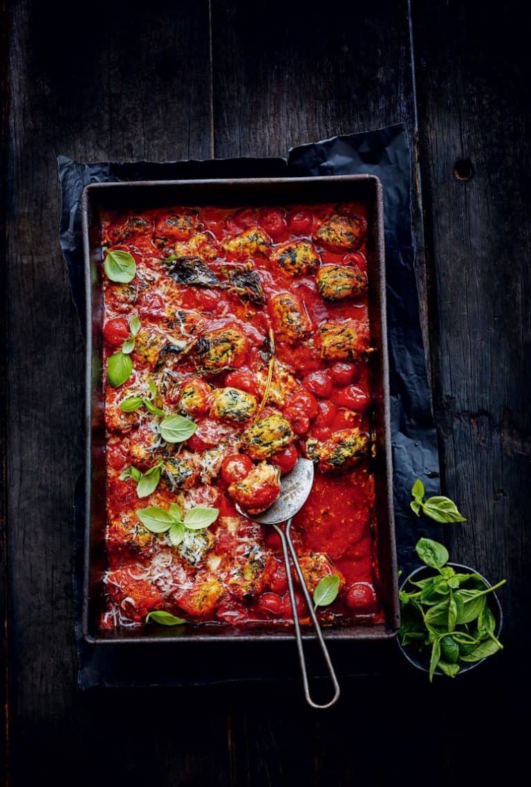 Boerenkoolgnocchi met balsamicotomaatjes