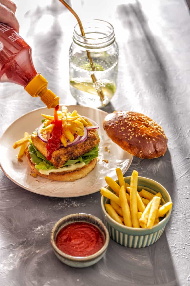 Loaded halloumiburger