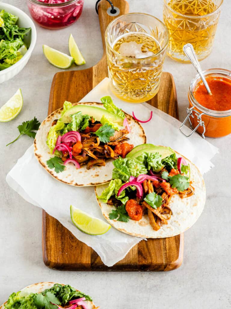 Pulled mushroom taco's