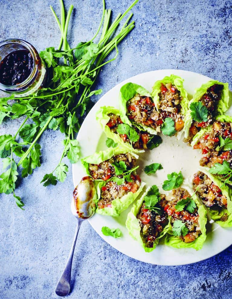 Sla wraps met teriyaki-paddenstoelen