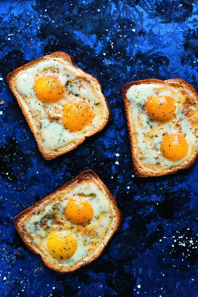 Sunny sides up toast