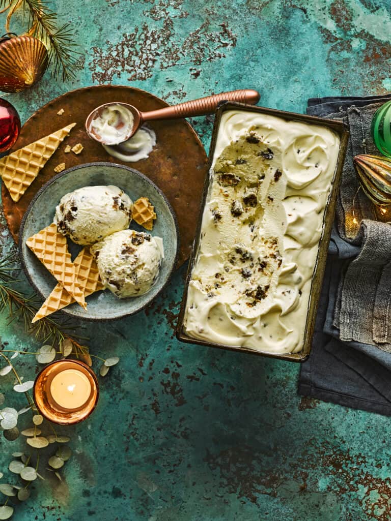 Roomijs met kerstpudding