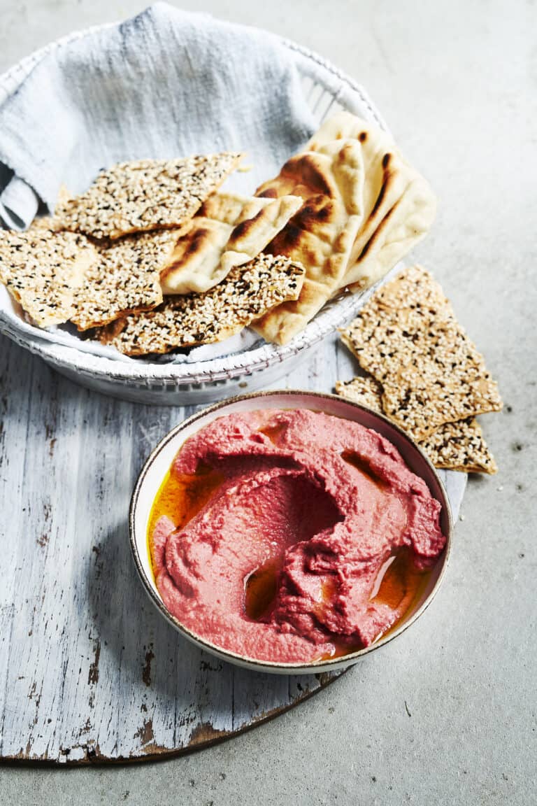 Rode bieten hummus