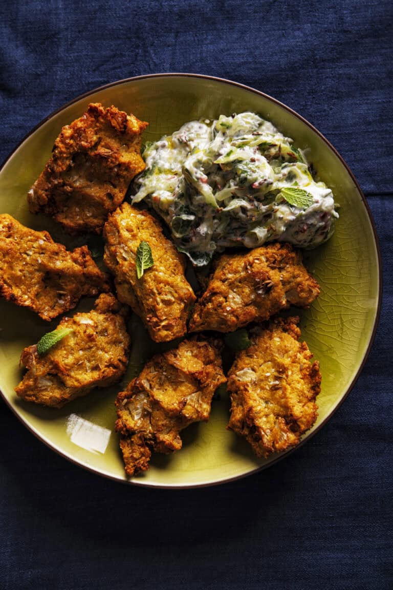 Bloemkool-komijnpakora met raita