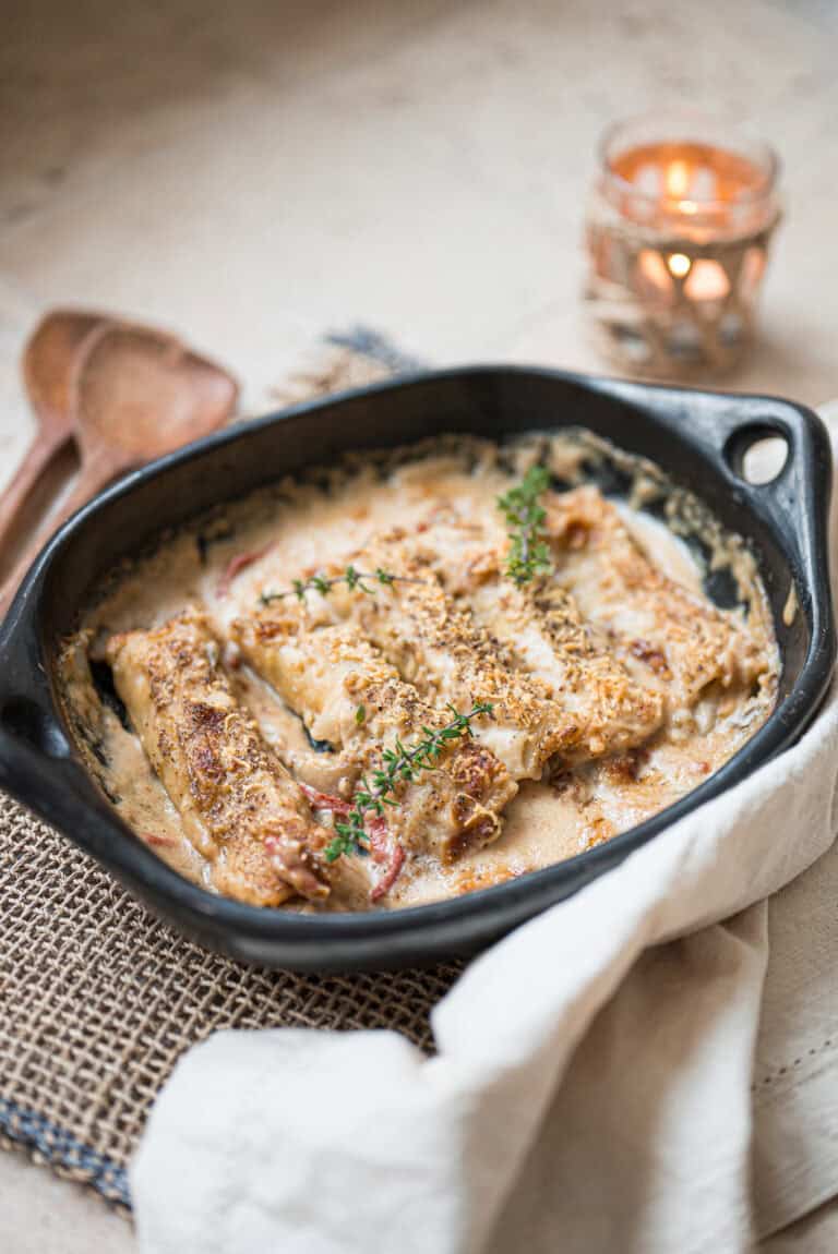 Cannelloni met witlof, parmezaan en vegan spekjes