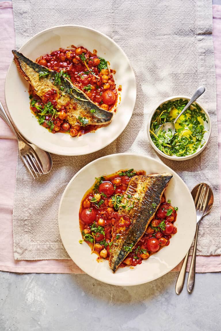 Makreel met ‘nduja-kikkererwtenstoof