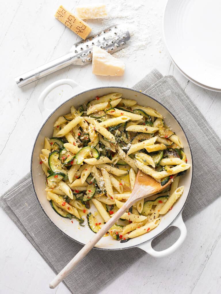 Penne met courgette