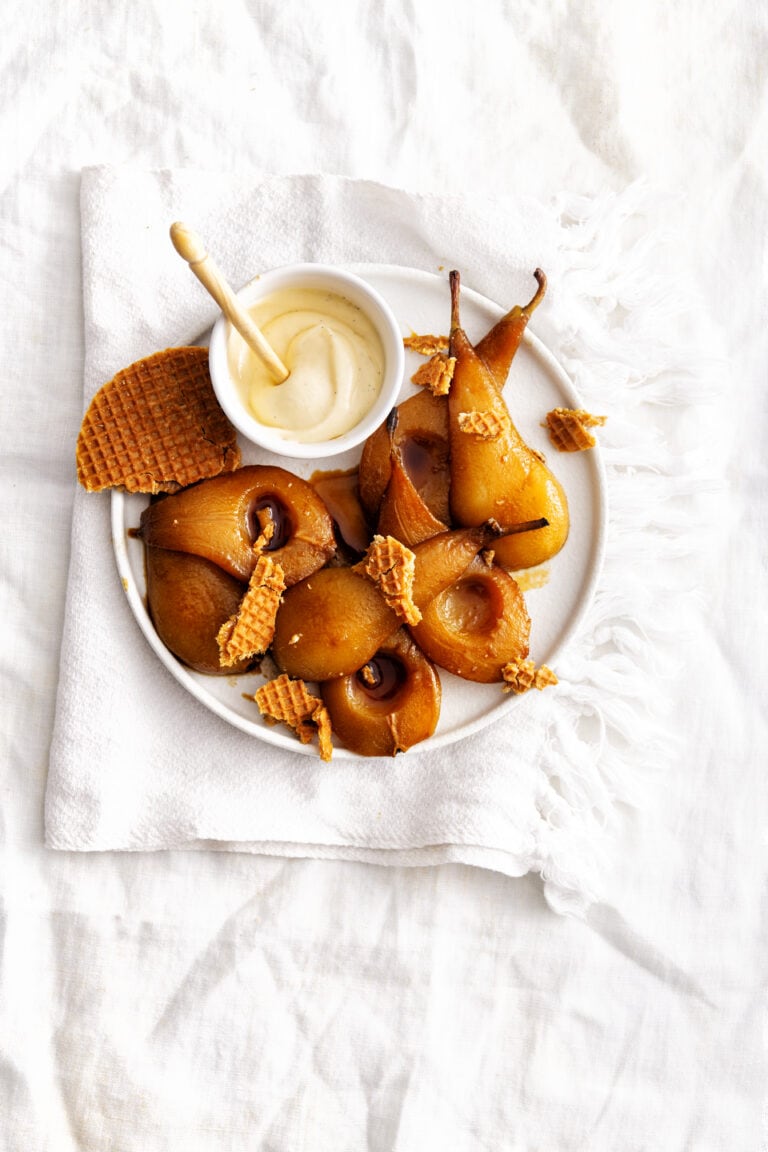 Geroosterde peertjes met appelstroop en vanilleroom