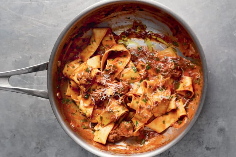 Pappardelle met worst van Jamie Oliver