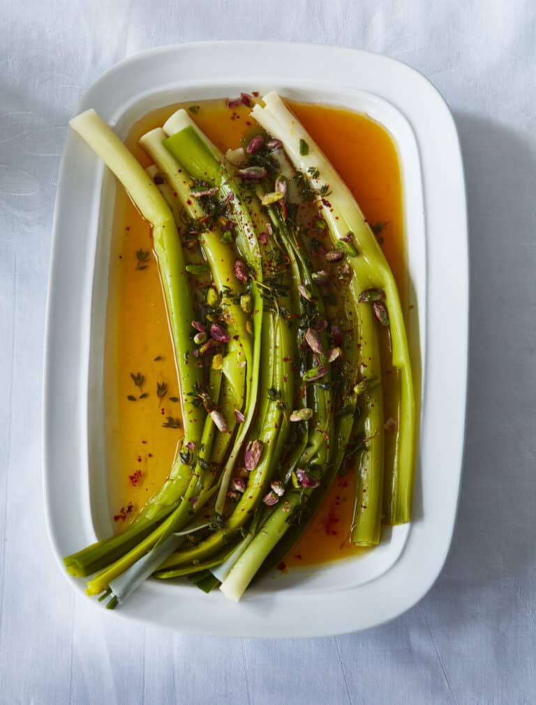 Prei in saffraanvinaigrette
