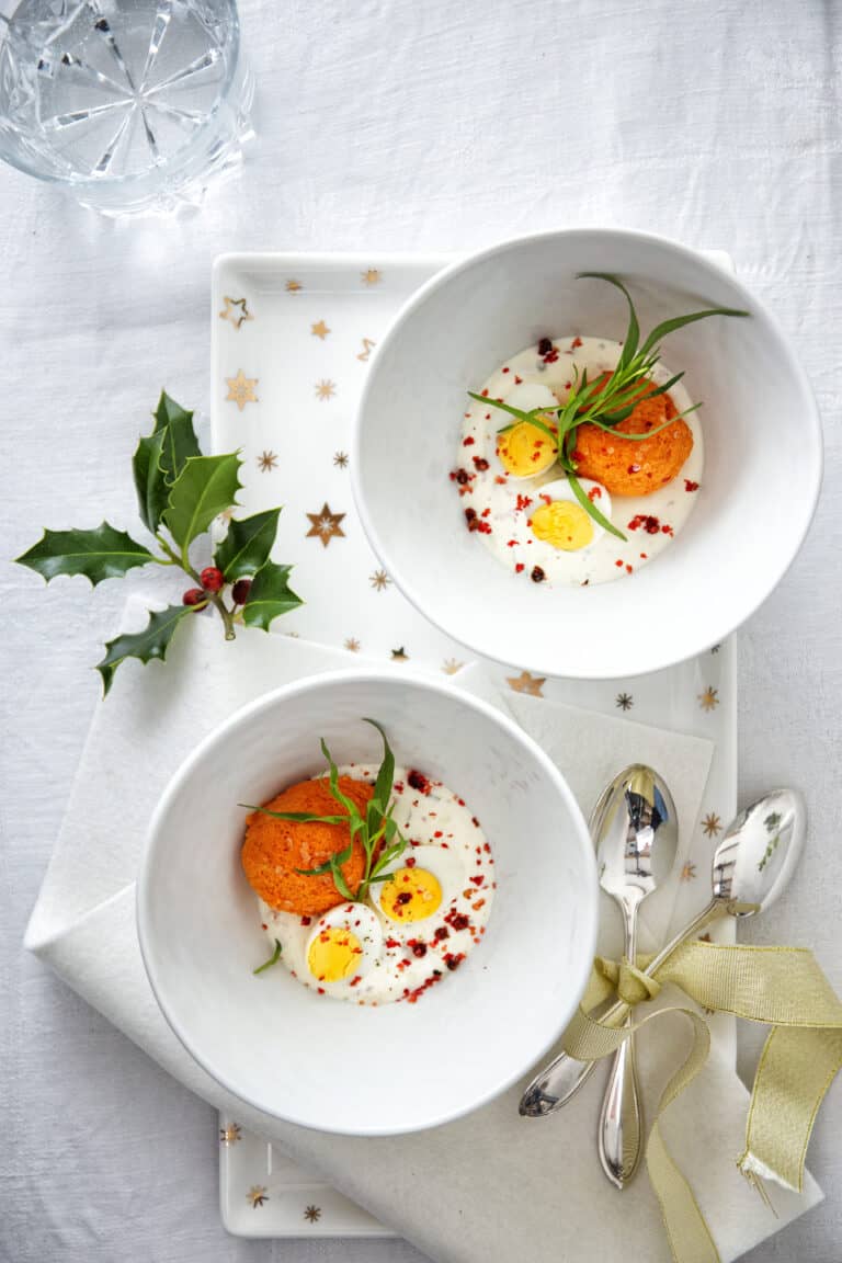 Tomatenmousse met dragon en kwarteleitjes