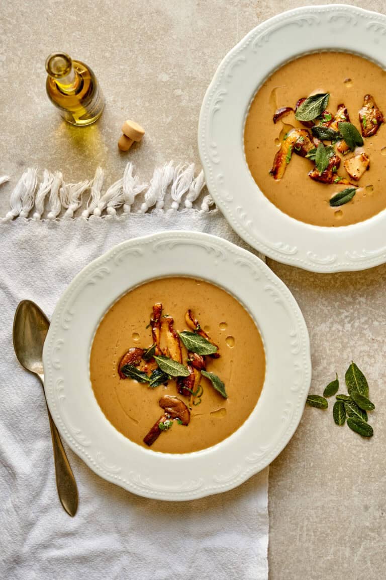 Aardappelsoep met truffel en porcini