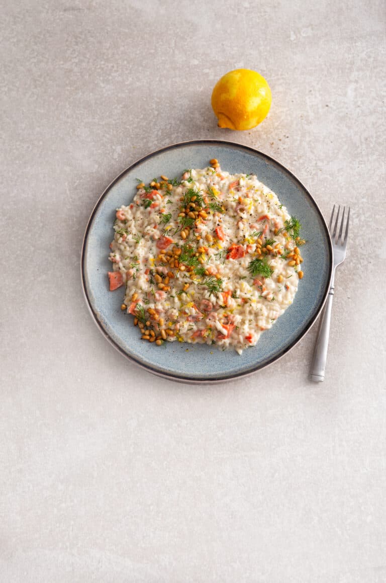 Zalm-garnalenrisotto met citroen, mascarpone en dille