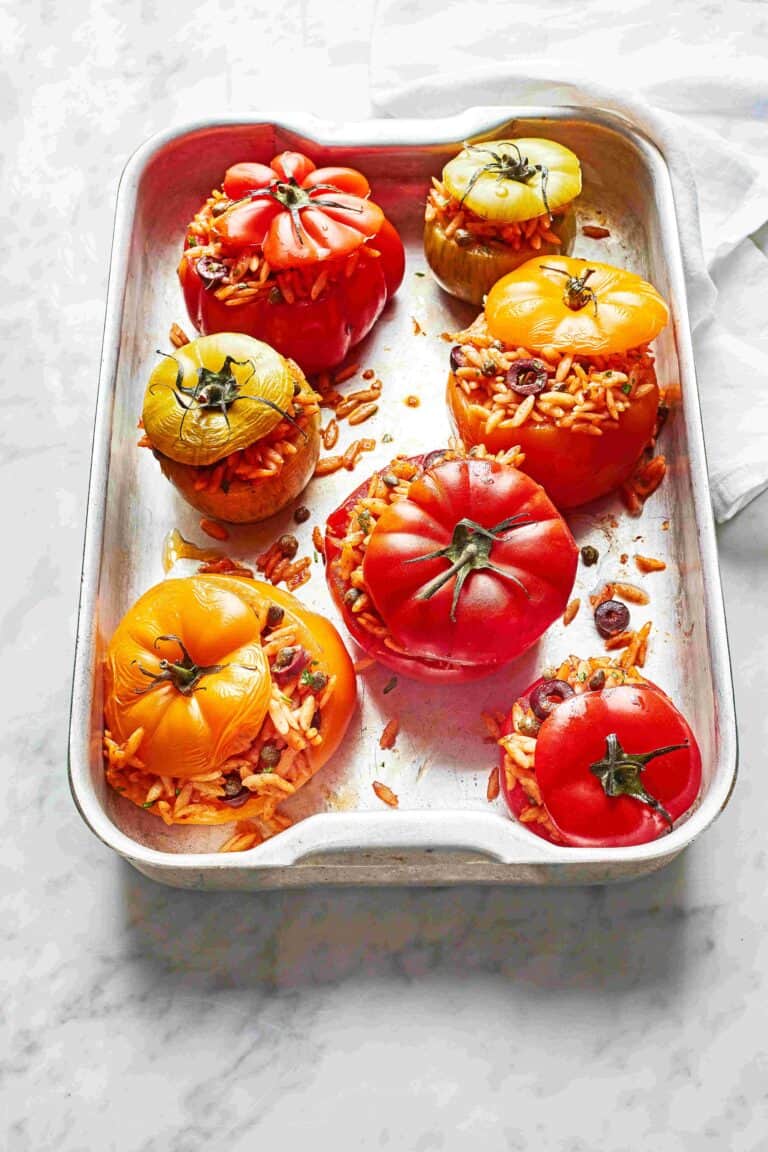 Tomaten met puttanescavulling