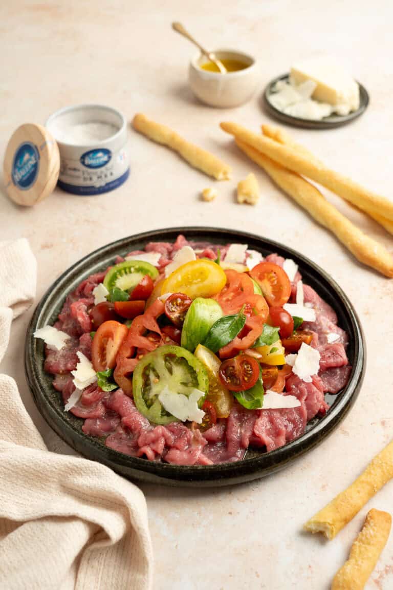 Kalfscarpaccio met zeezoutgrissini