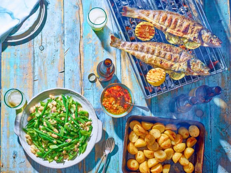 Kruidige salade met bonen