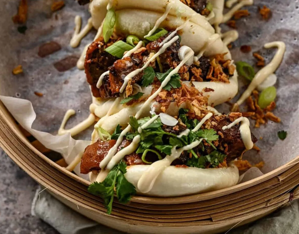 Bao’s met sticky buikspek uit de slowcooker