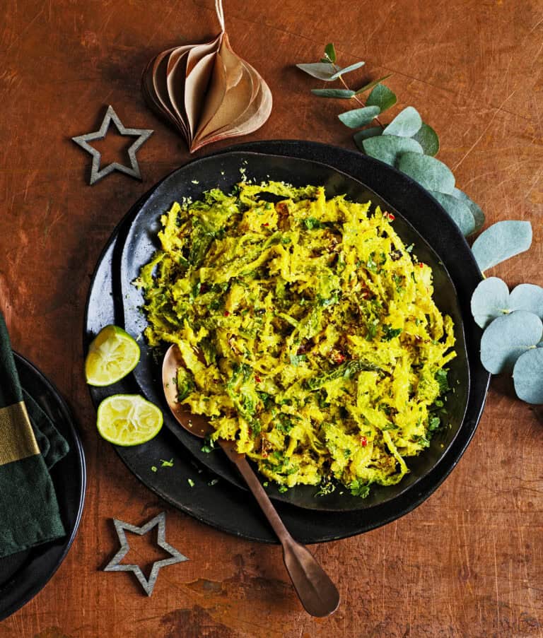 Indiase thoran met savooiekool