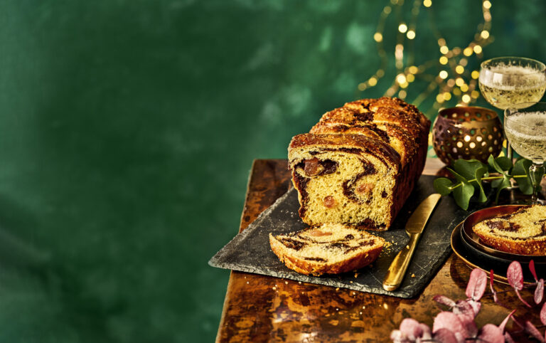 Roemeens cozonacbrood