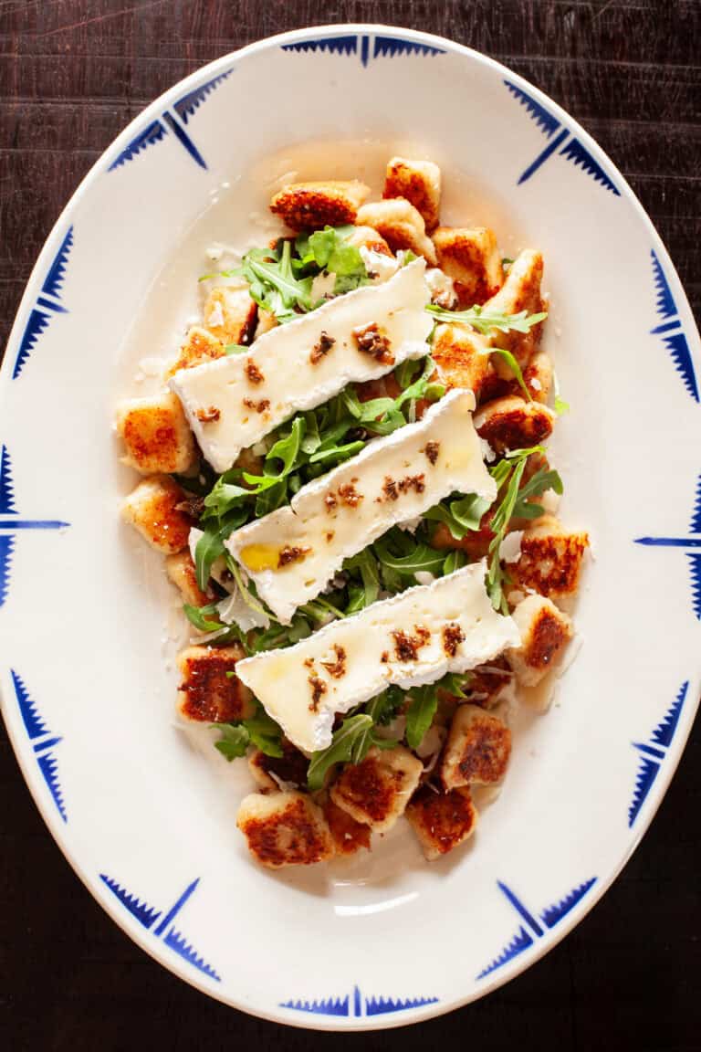 Bloemkoolgnocchi met camembert en truffel