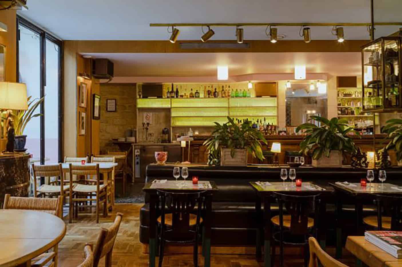 Hôtel Grand Amour (restaurants in Parijs)