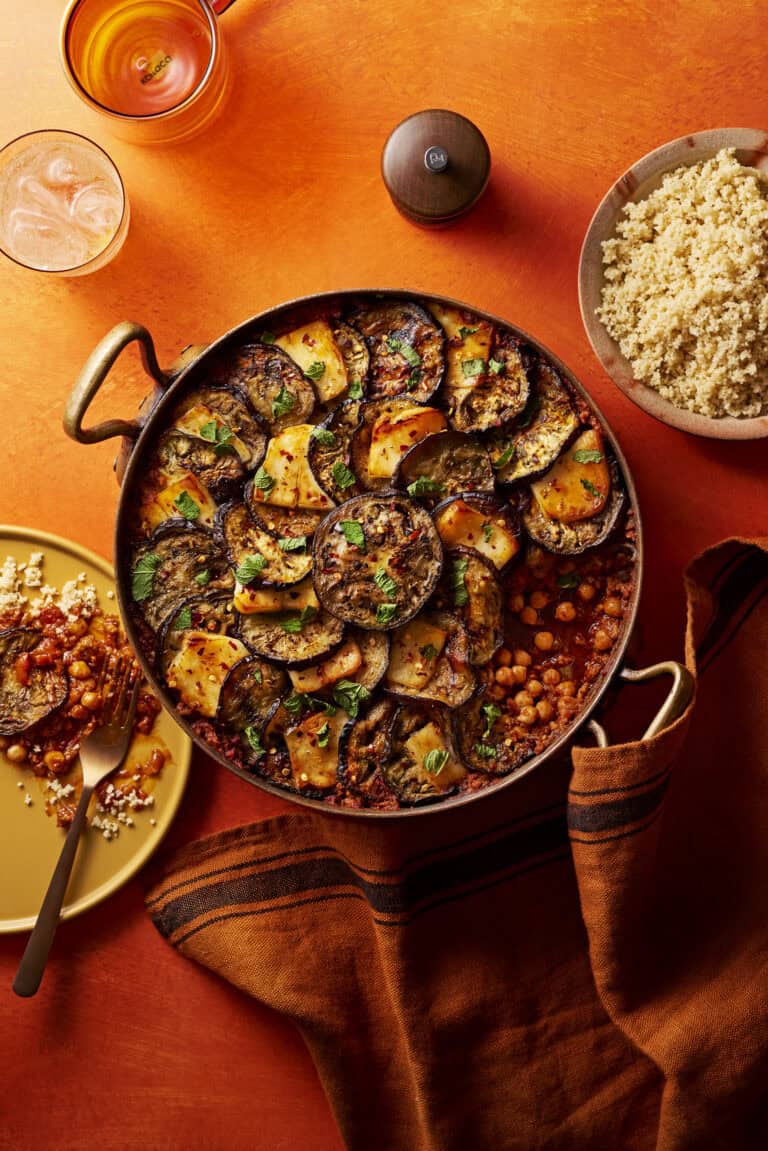 Lamsstoof met komijn, aubergine en halloumi
