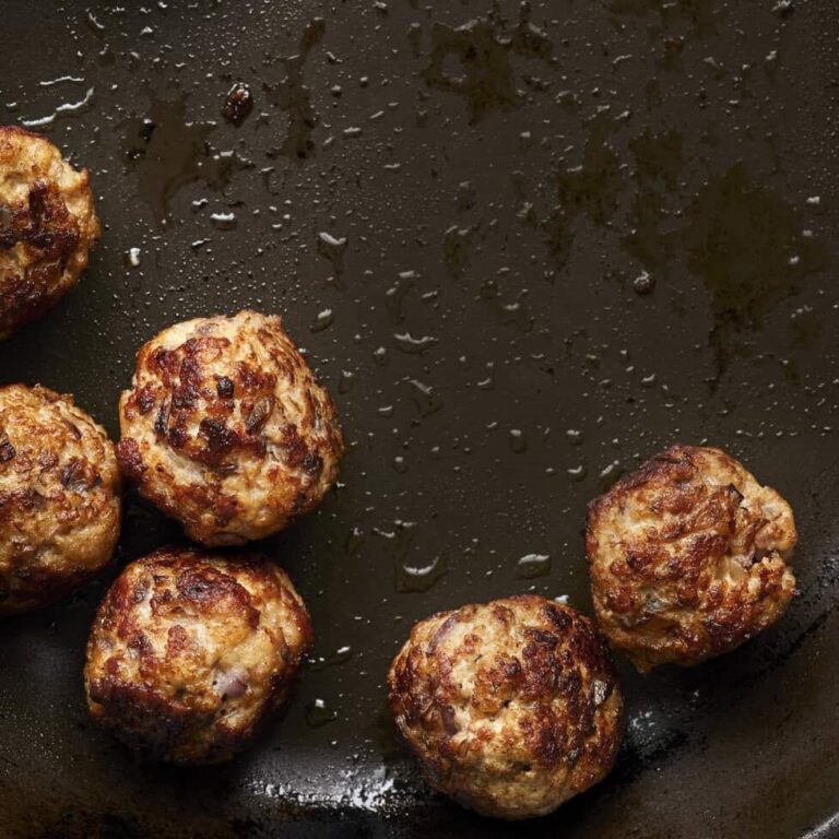 Dutch meatballs by Foodies