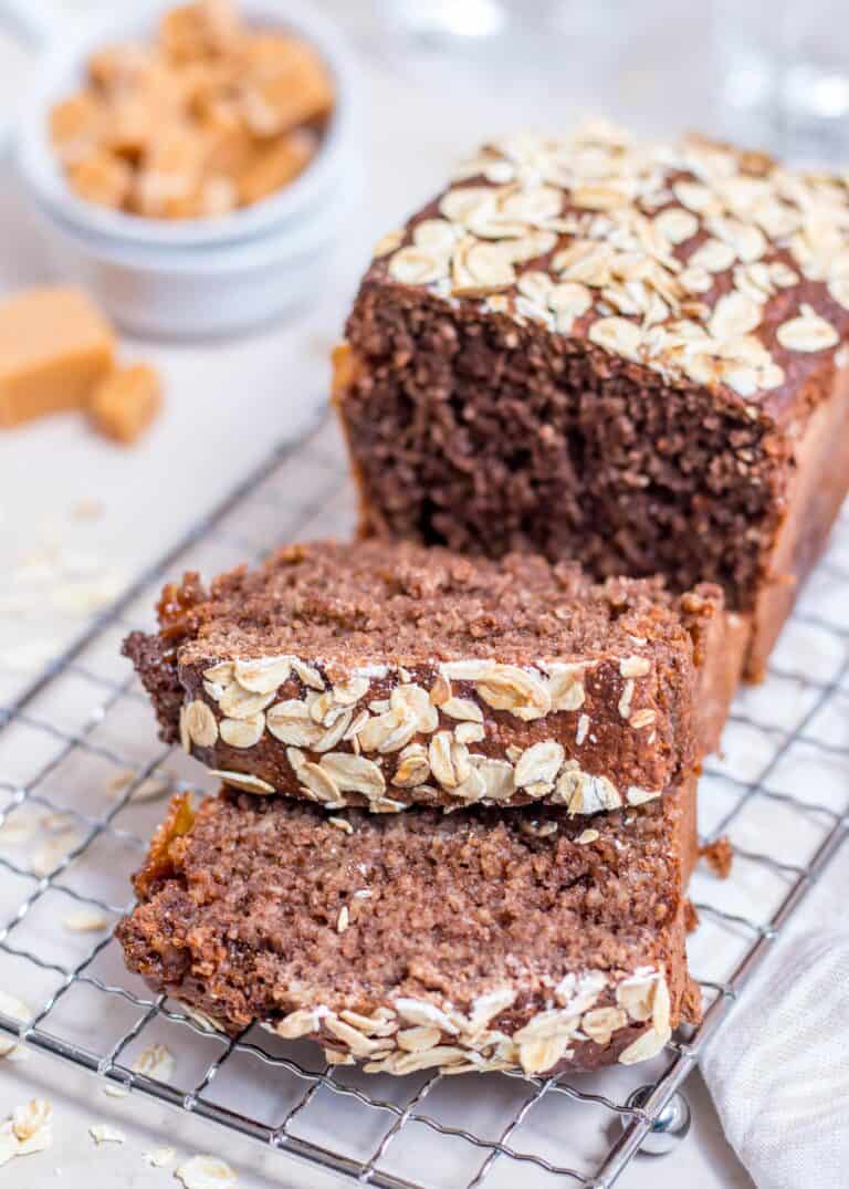 Chocolade-bananenbrood met karamel