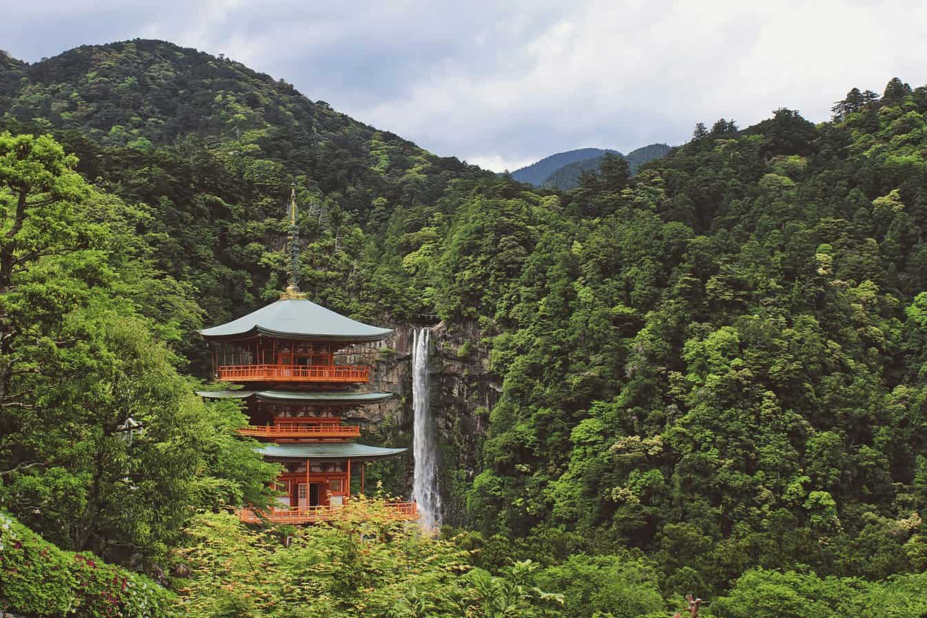 Uitzicht over de Japanse bergen