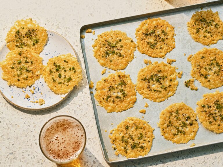 Parmezaan-olijfchips