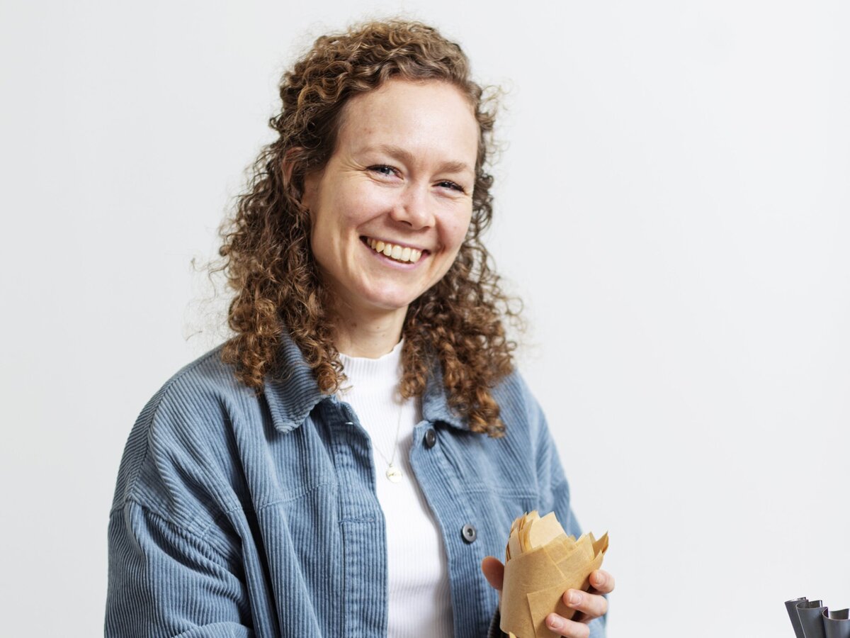 Anne met een cupcake