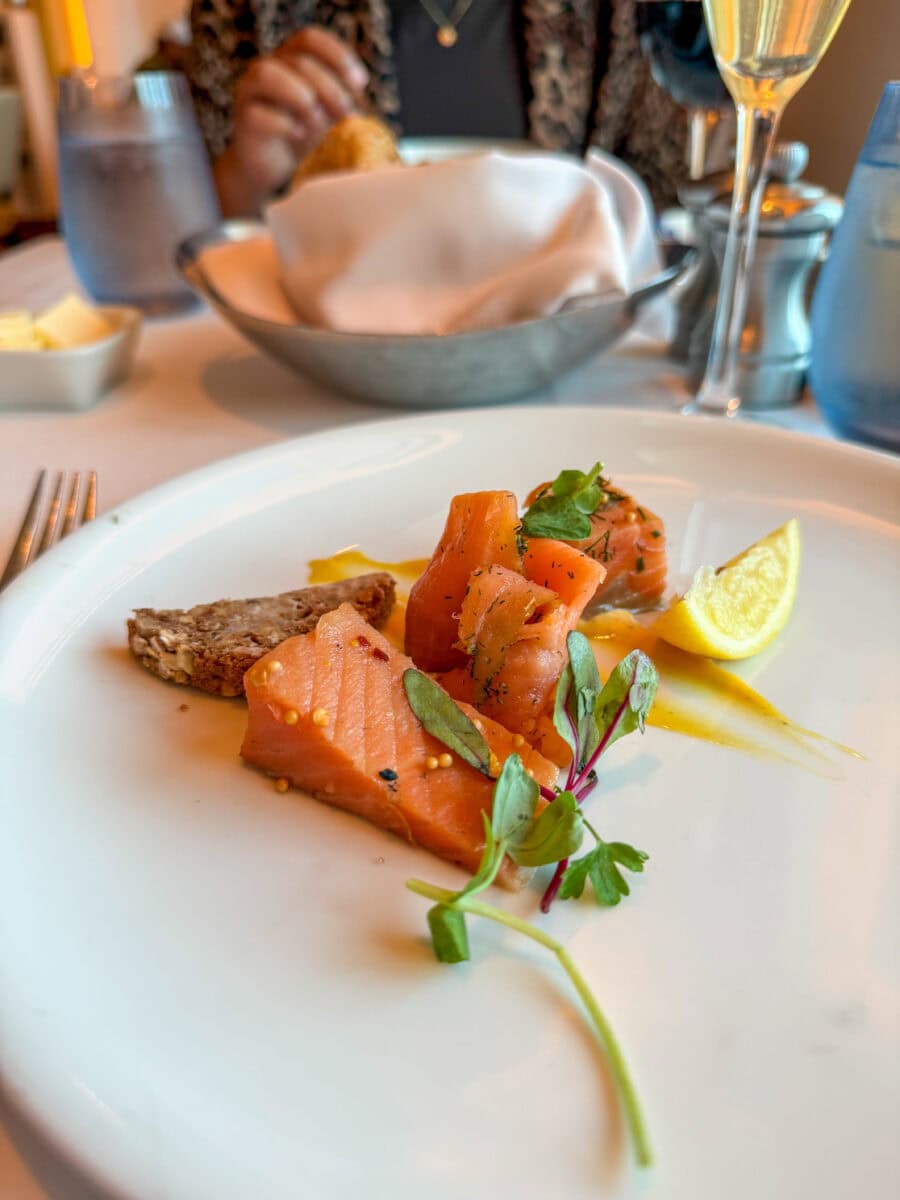 Trio van zalm uit Alaska, aan boord bij Holland America Line