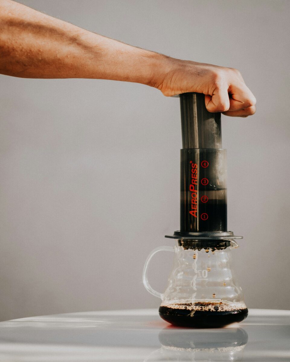 AeroPress op een pot koffie