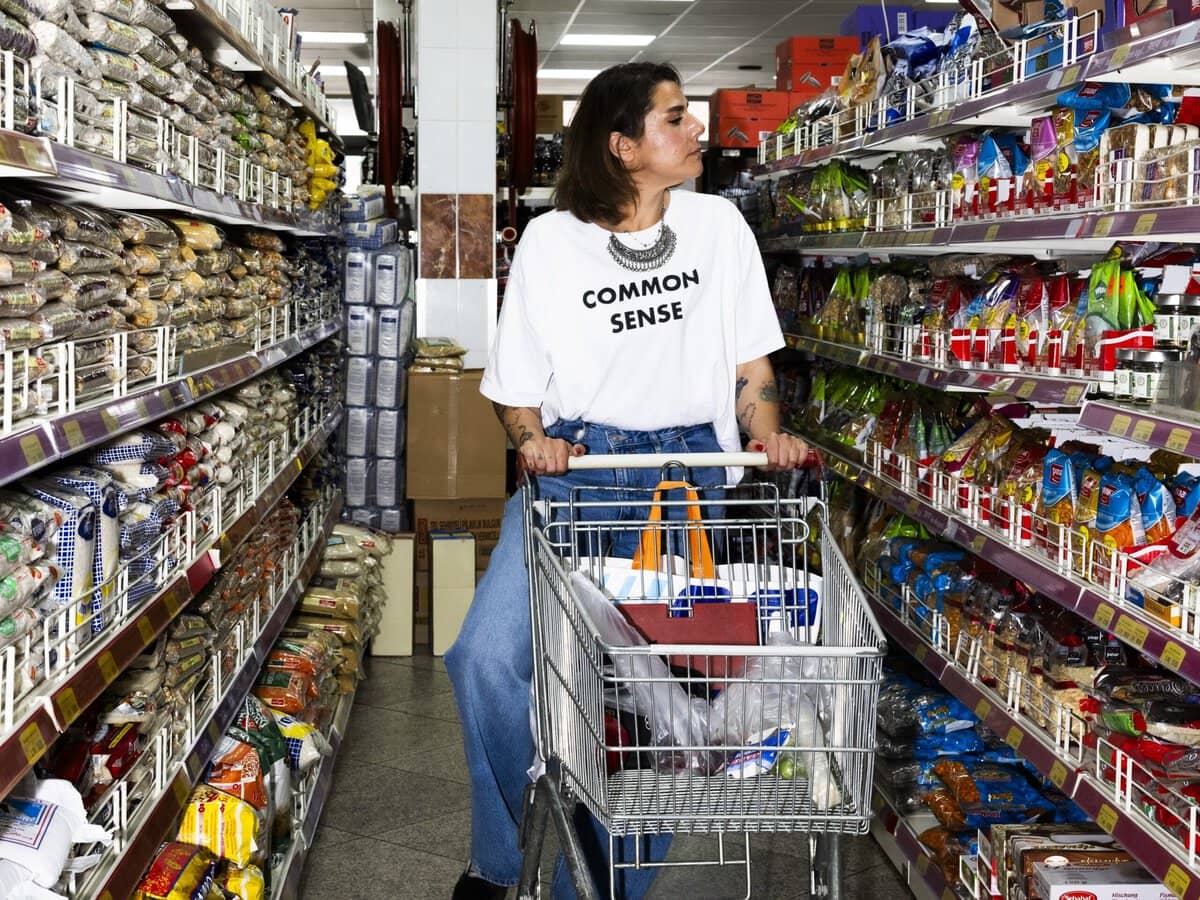 hale amus in turkse supermarkt